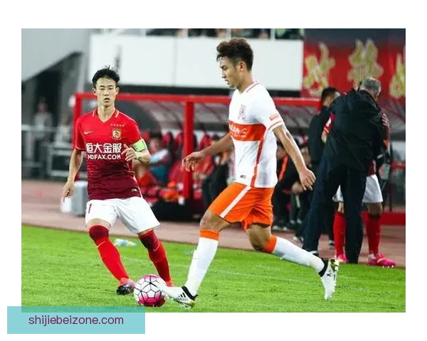 特雷-杨为新东家仅出战五场奇才宣布右股四头肌受伤暂未确定复出时间 特雷-杨为新东家仅出战五场奇才宣布右股四头肌受伤暂未确定复出时间